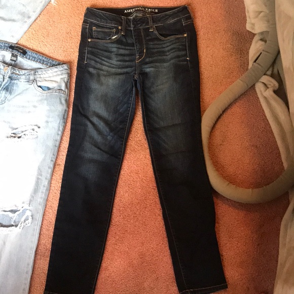 Jeans - Picture 1 of 2